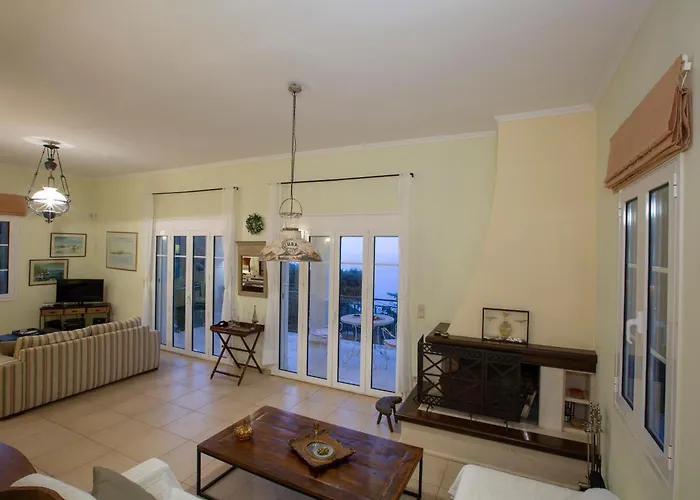 Vila Boutique Andronice Tsoukaládhes