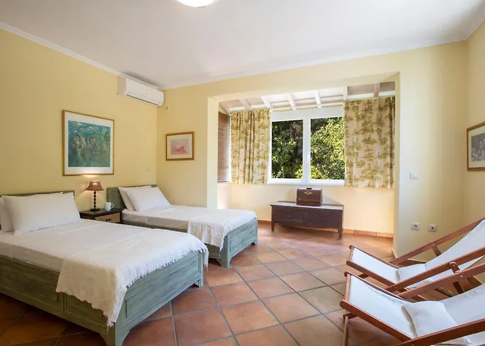 Vila Boutique Andronice *