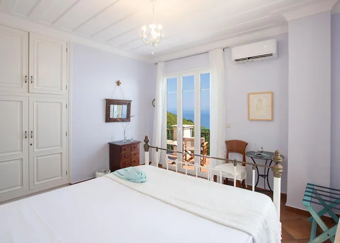 Vila Boutique Andronice