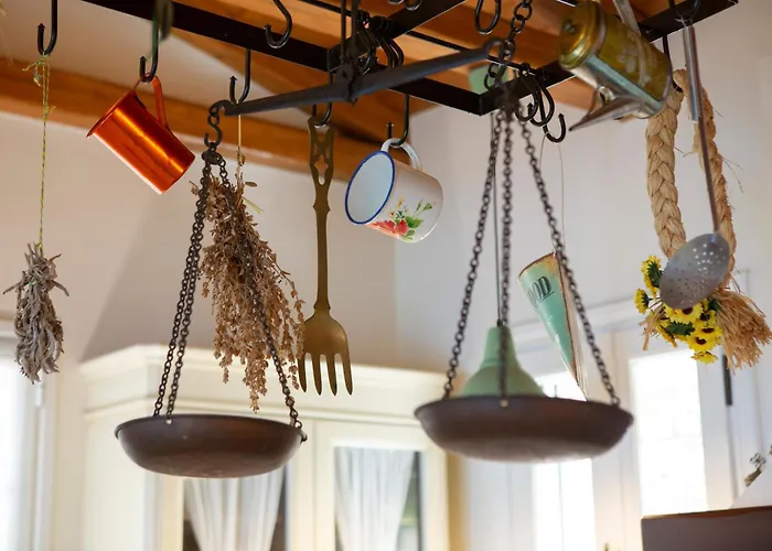 Boutique Andronice Tsoukaládhes