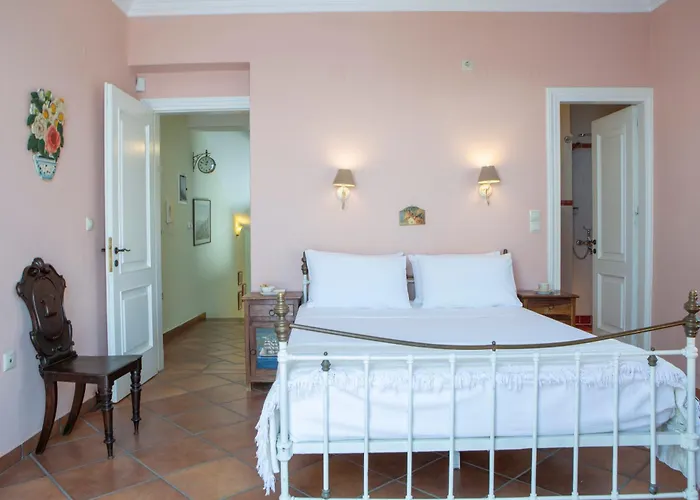 Boutique Andronice Tsoukaládhes