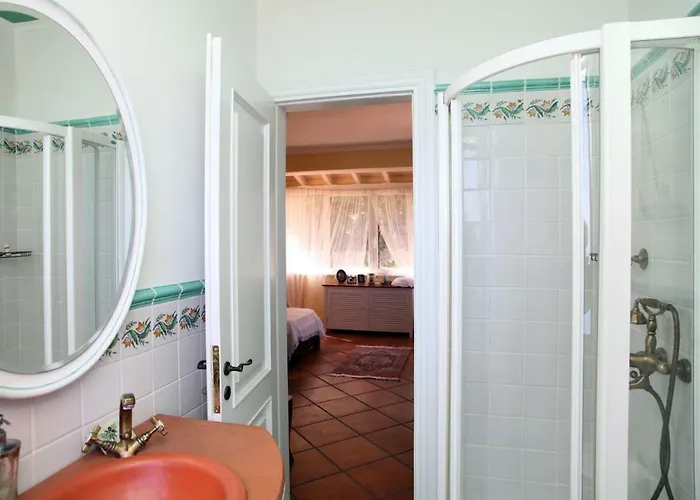 Boutique Andronice Tsoukaládhes