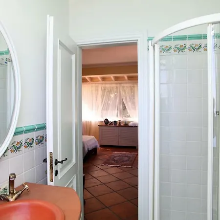 Boutique Andronice Tsoukaládhes